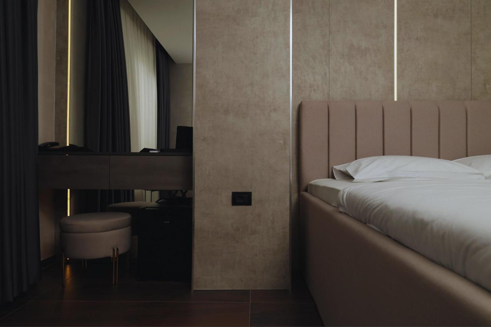 Hotel Solo 127 Призрен Экстерьер фото